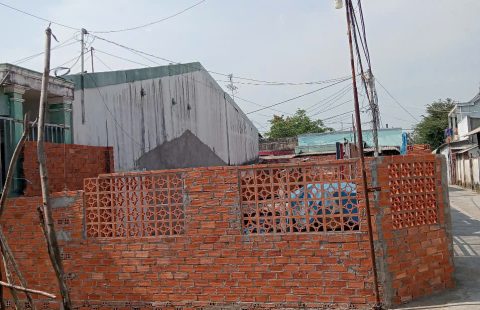 CẦN BÁN NỀN ĐẤT 100 % THỔ CƯ - KHU PHỐ TÁM THƯỚC